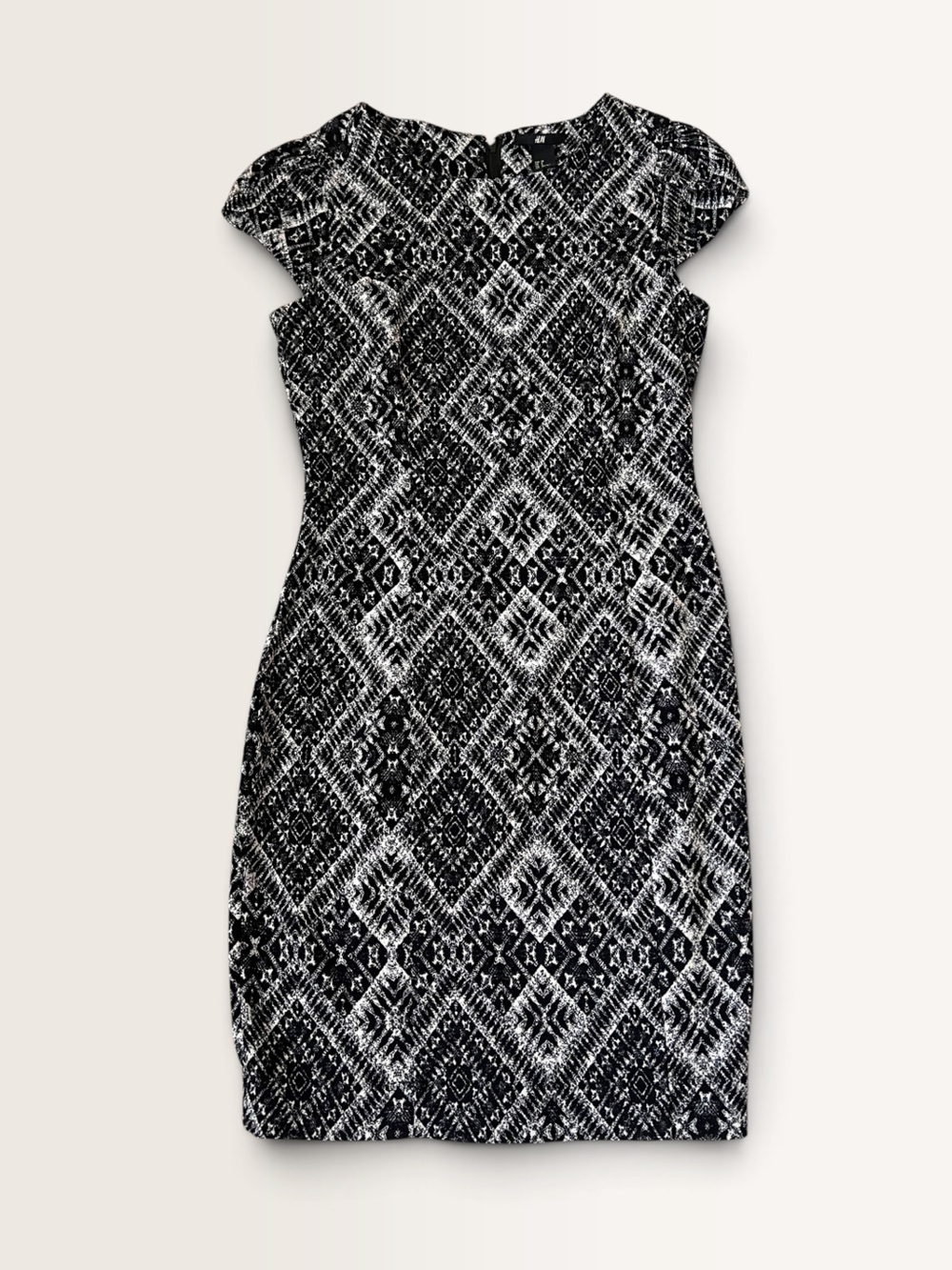 H&M Black and White Patterned Sheath Dress